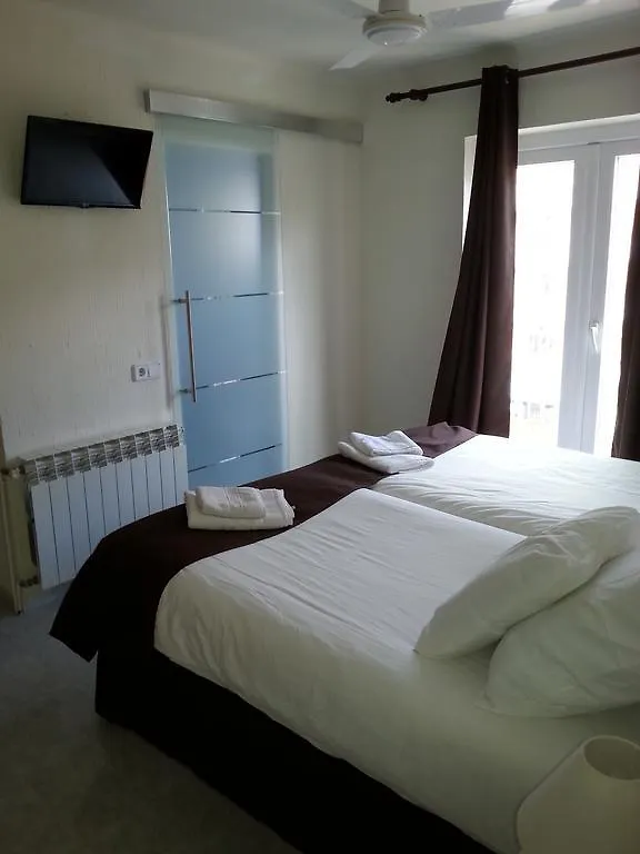 Hotel Celo Garden Peguera 2*,